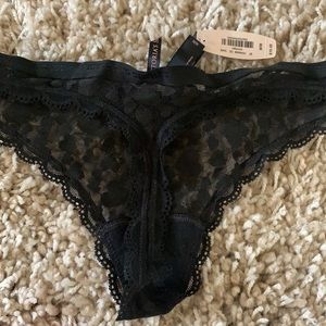 NWT Victoria’s Secret heart mesh thong